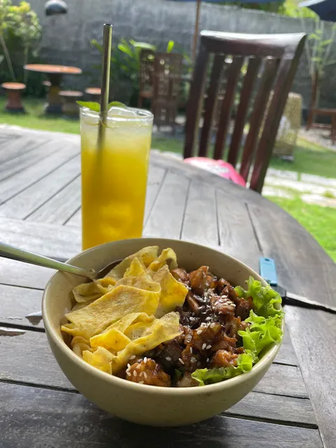 Warung Batas Kota Karangasem