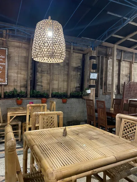 Warung Batas Kota Karangasem