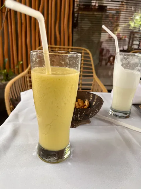 Warung Candidasa Moka