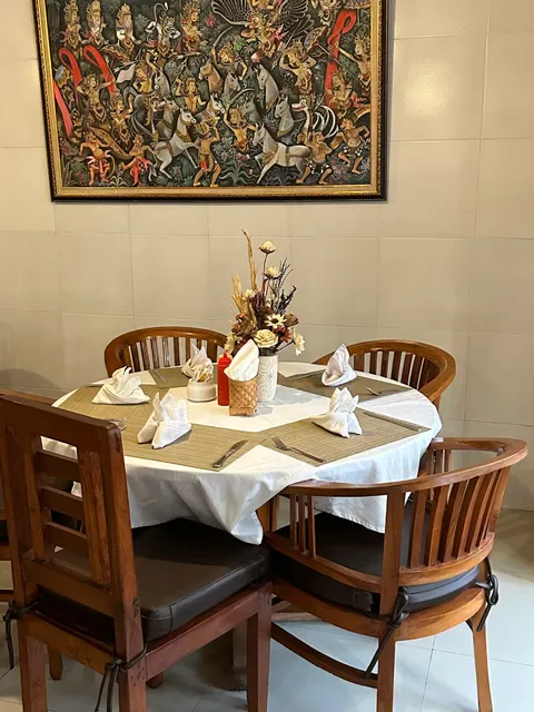Warung Candidasa Moka
