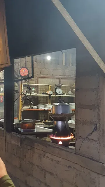 Warung Lesehan Mina Carik