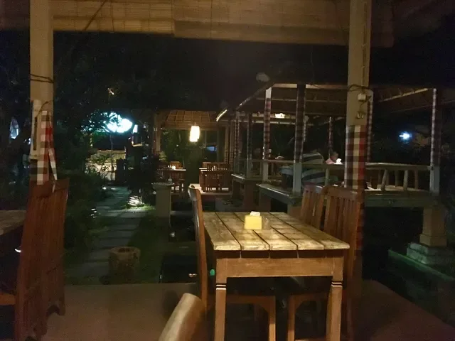 Warung Lesehan Mina Carik