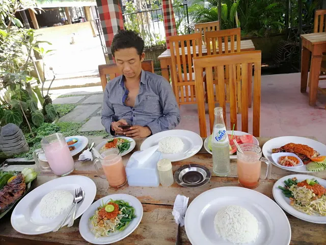 Warung Lesehan Mina Carik