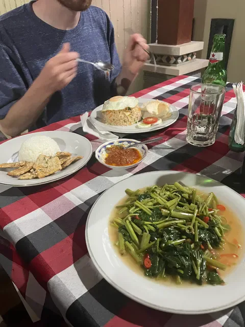 Warung Puspa Candidasa