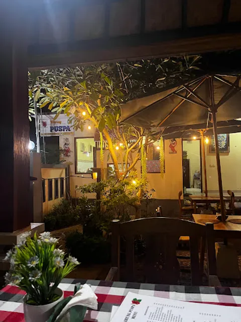 Warung Puspa Candidasa