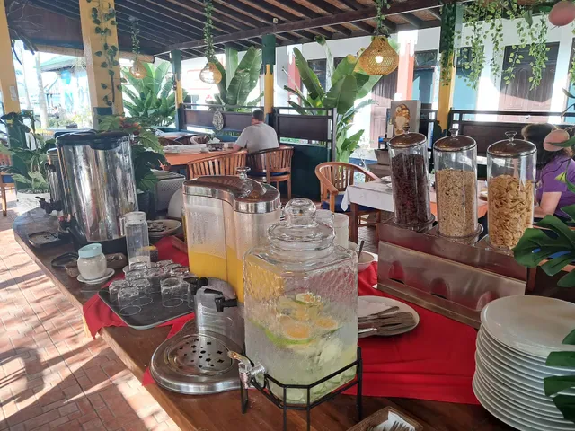 La Cabaña Restaurant, Pizza and Cocktail Bar - By Absolute Scuba Bali Padangbai