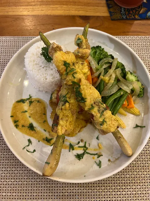Oketo Cafe & Restaurant