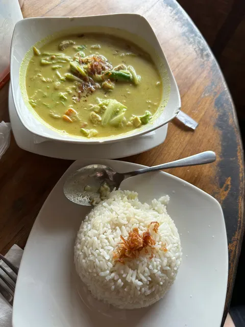 Ozone Café