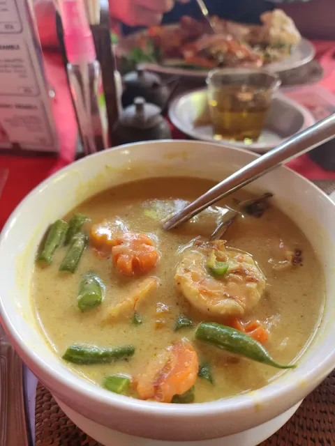Warung Lu Putu