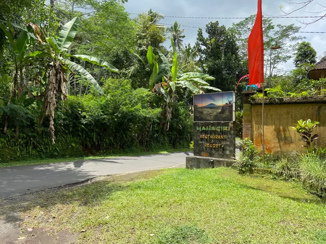 Mahagiri Panoramic Resort & Restaurant