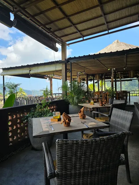 D'padi Restaurant