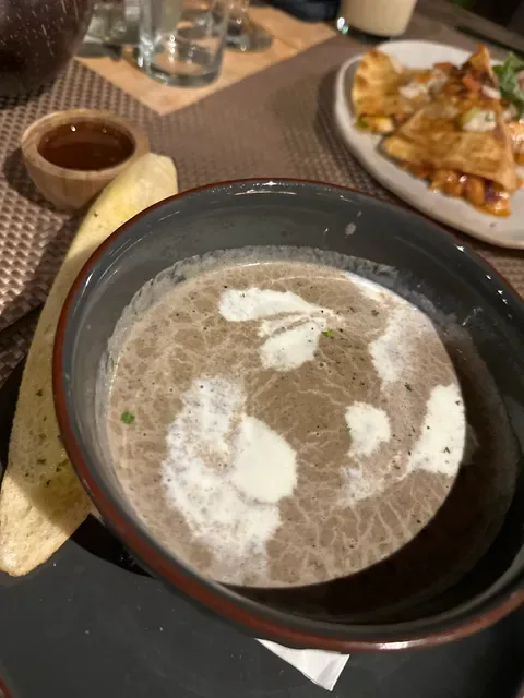 D'padi Restaurant