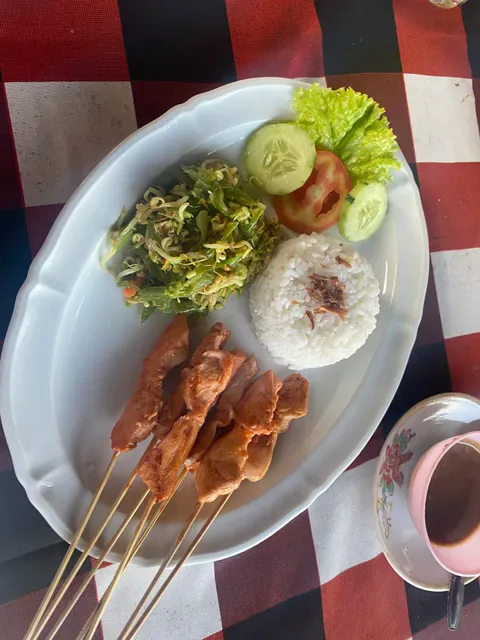 The Bukit Artha Warung & Home Stay