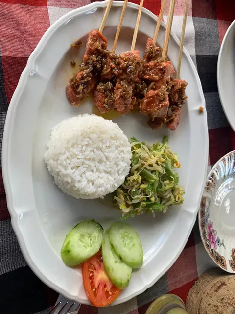 The Bukit Artha Warung & Home Stay