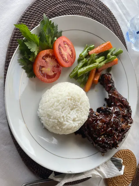Warung Ida