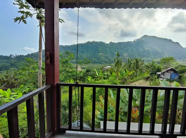 Wisma Bojana ( Warung )