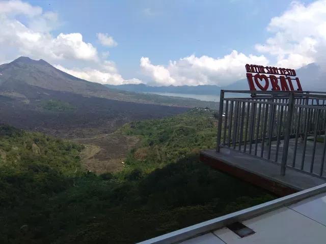 Batur Sari Restaurant