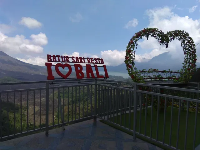 Batur Sari Restaurant
