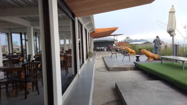 Batur Sari Restaurant
