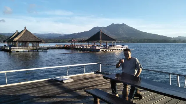 Floating Restaurant Kedisan