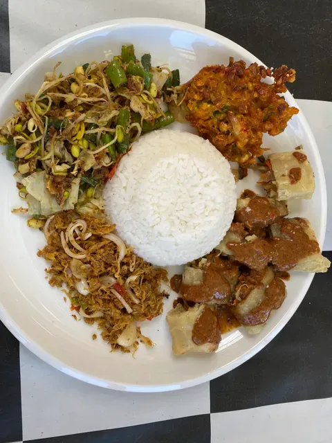 Warung Resto Kintamani