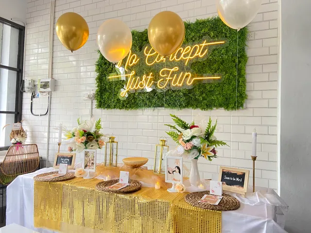 Likelike Coffee & Eatery