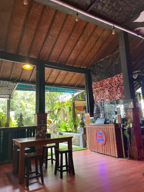 Vanbenk Coffee & Eatery