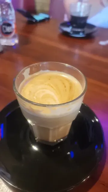 Vanbenk Coffee & Eatery