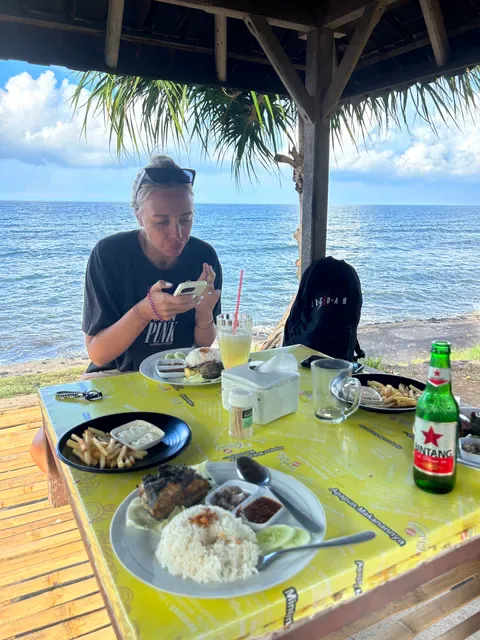 Warung Makan Pesanggrahan