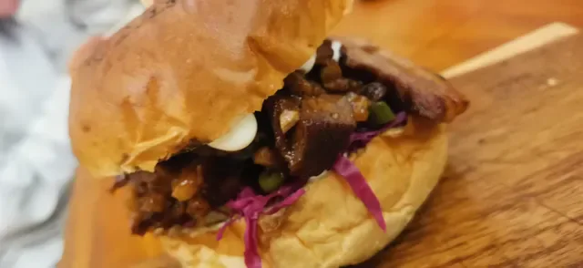 2080 Burger