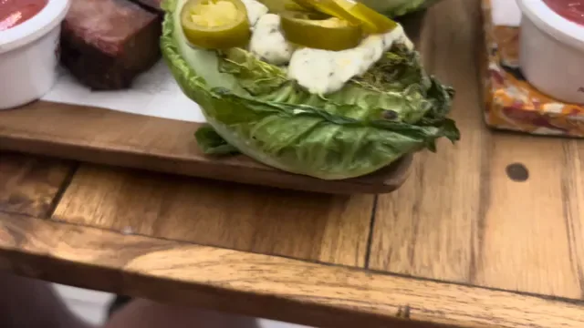 2080 Burger