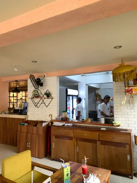 Acala Bar & Bistro