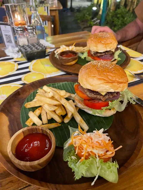 Acala Bar & Bistro