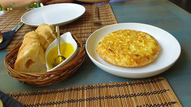 AKUA Mediterranean Restaurant