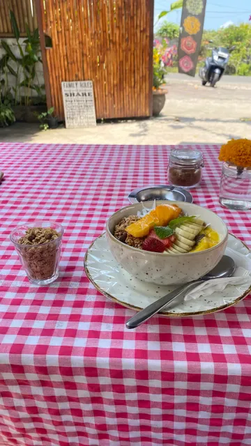 Ayu's Food From The Heart