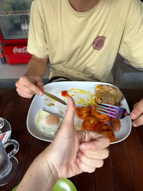 Bailey's Food & Cafe