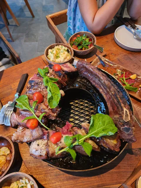 Barrels Steakhouse