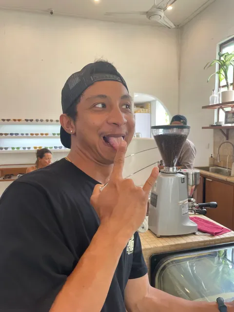 BGS Uluwatu - Bali Surf Shop & Coffee Bar