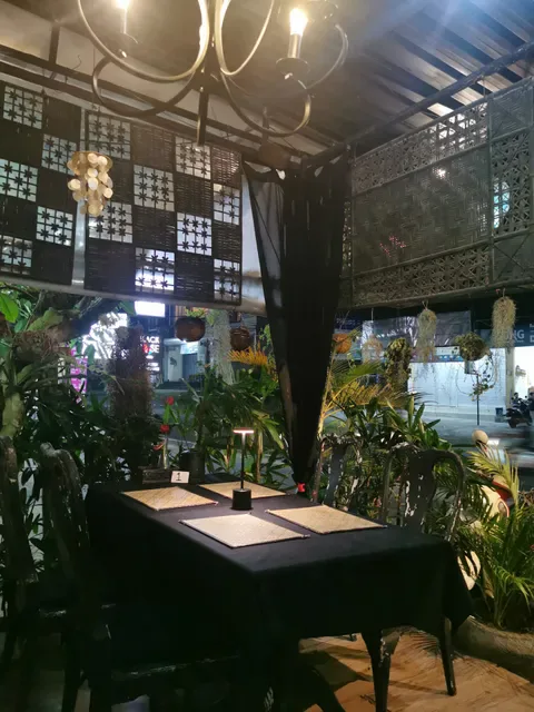 Black Rose Resto
