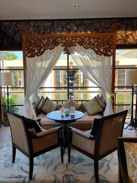 Boneka Restaurant