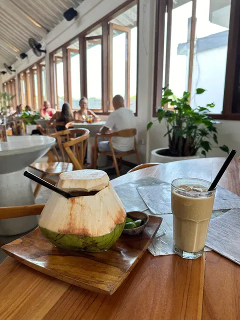 Bukit Cafe