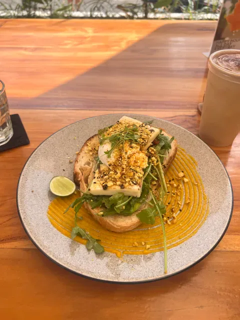 Bukit Cafe