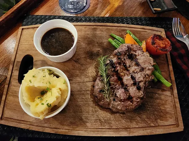 Bulls Head Steakhouse