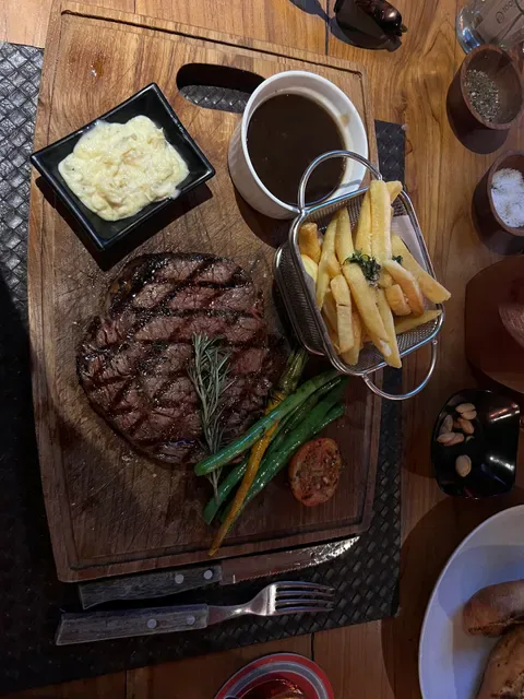 Bulls Head Steakhouse