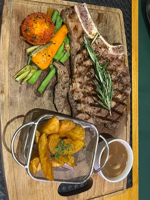 Bulls Head Steakhouse
