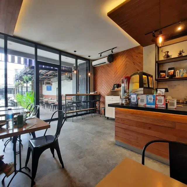 C-Café Jimbaran