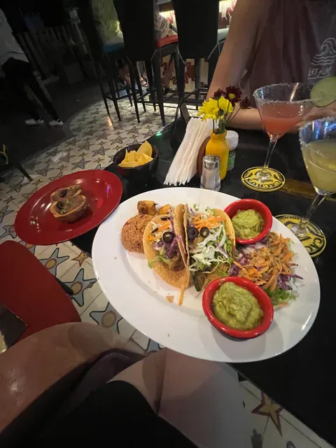 Cachos Bingin Mexican Restaurant