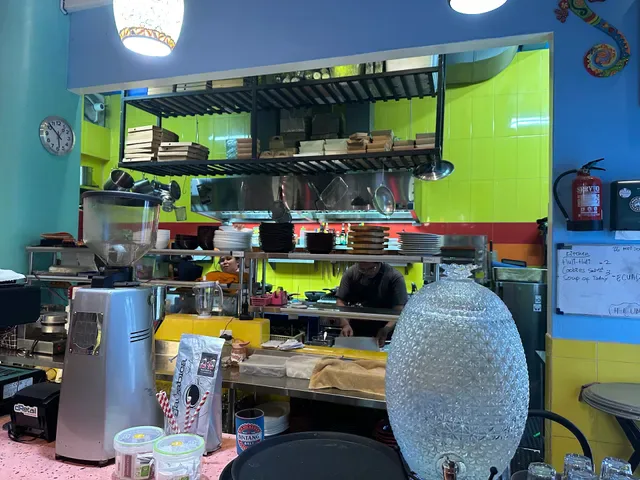 Cachos Bingin Mexican Restaurant