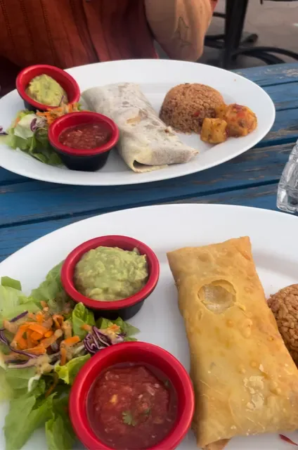 Cachos Bingin Mexican Restaurant