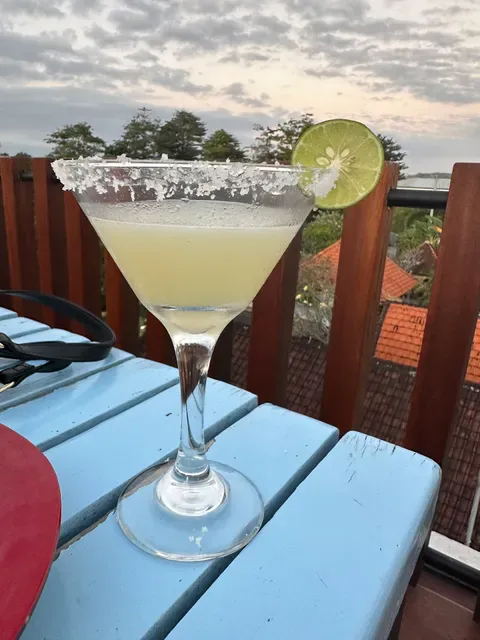 Cachos Bingin Mexican Restaurant